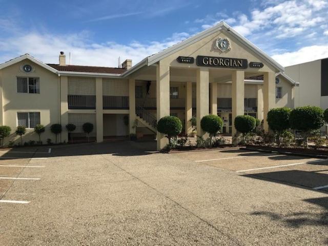 Albury Georgian Motel & Suites Екстер'єр фото