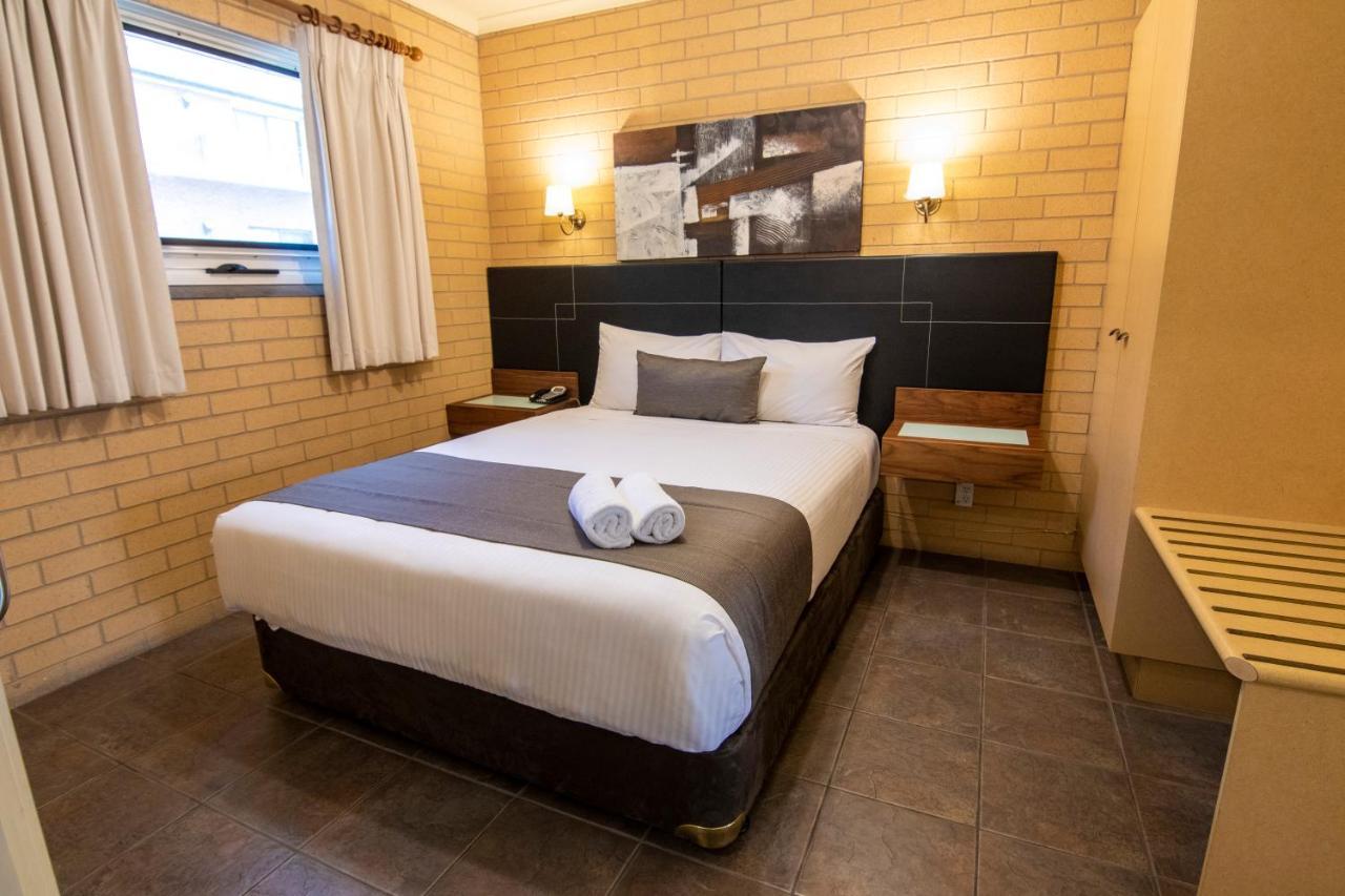Albury Georgian Motel & Suites Екстер'єр фото