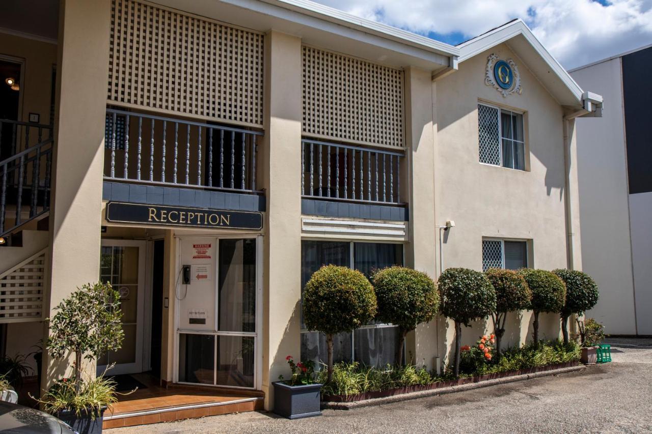 Albury Georgian Motel & Suites Екстер'єр фото