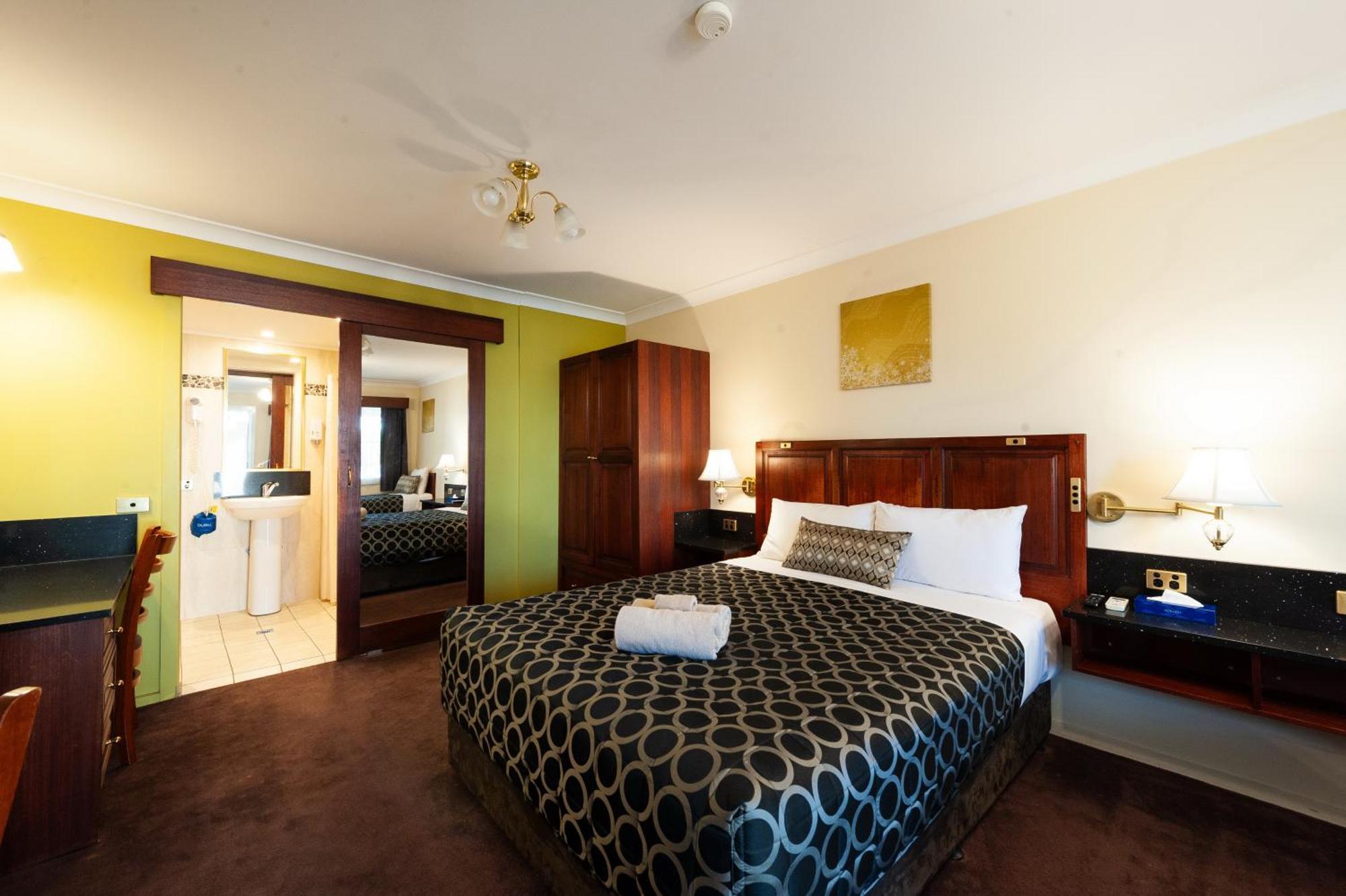 Albury Georgian Motel & Suites Екстер'єр фото