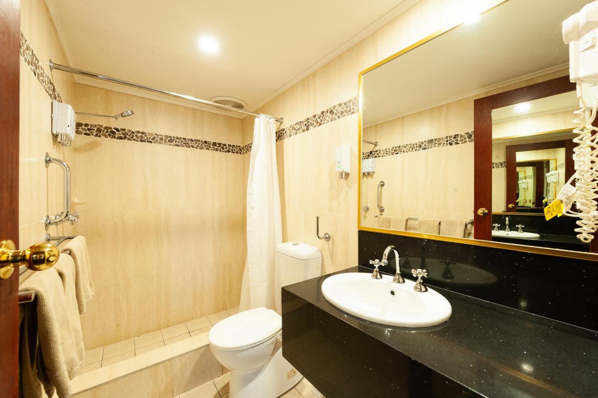 Albury Georgian Motel & Suites Екстер'єр фото